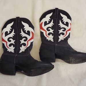 Ladies black/white/red boots size 8.5